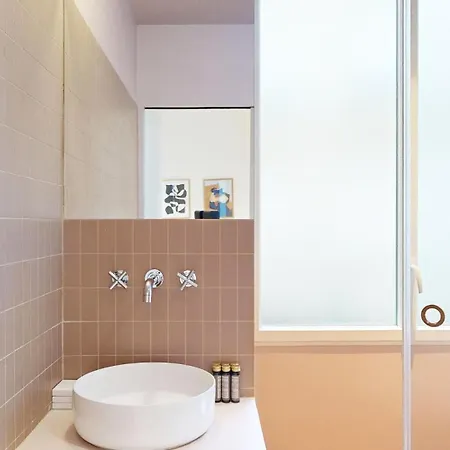 Bluestay 280 - A * Paris